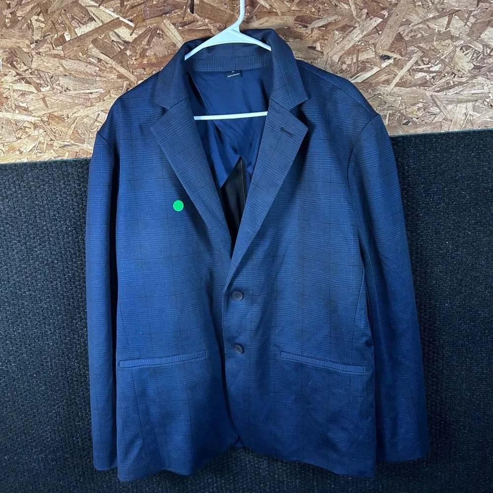 Mizzen+Main Navy Plaid Sport Coat